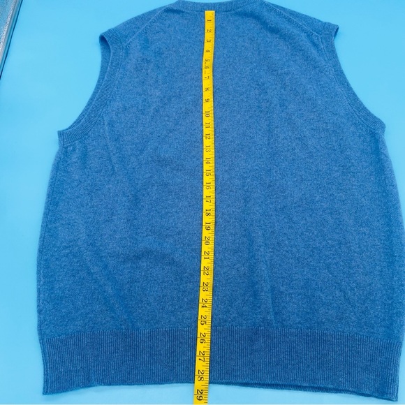 Vintage Brooks Brothers Sweater Vest Mens Medium Blue Cashmere Scotland XXL - Picture 5 of 5